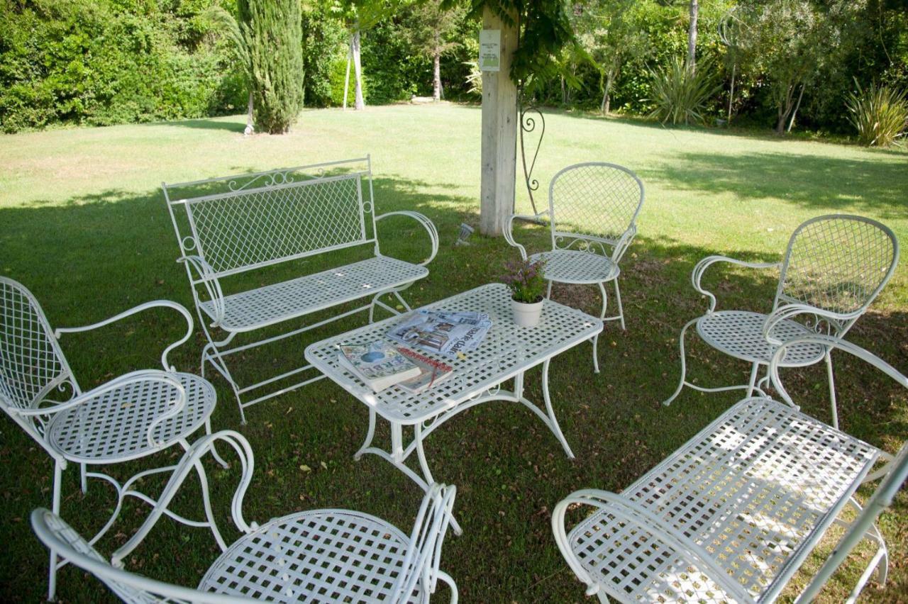 Cevoli Country Resort Lari Kültér fotó